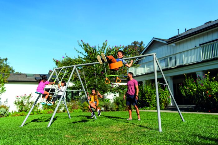 Intex Swing & Glide 4 Features Set - Image 3