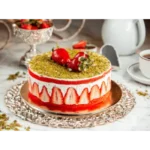 Gateau Royale Cake Organic Vegan Non-Toxic Pet-friendly Soy Candle